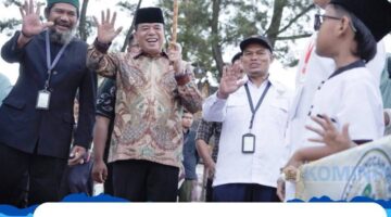 BUPATI KARO LEPAS PAWAI TAHUN BARU ISLAM 1 MUHARRAM 1448 H, AJAK MASYARAKAT PERKUAT KERUKUNAN DAN WUJUDKAN KARO BERIMAN