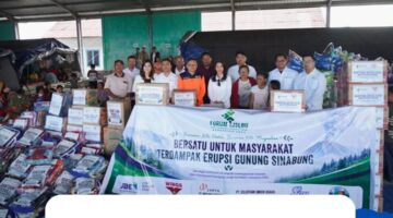 Wakil Bupati Karo Dampingi Penyaluran Bantuan Forum TJSLBU, Bhayangkari dan Mawar Sharon Peduli bagi Masyarakat Terdampak Erupsi Gunung Sinabung