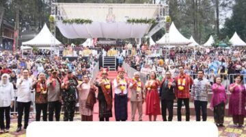 Bupati Karo Ajak Semua Pihak Majukan Pariwisata dan Hortikultura melalui Festival Bunga dan Buah Tahun 2026
