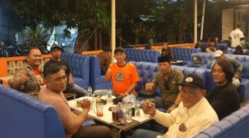 Jelang MoU dengan Unitomo, DPP SWI Perkuat Soliditas DPW Jatim dan Persiapan UKW Indonesia Timur”.